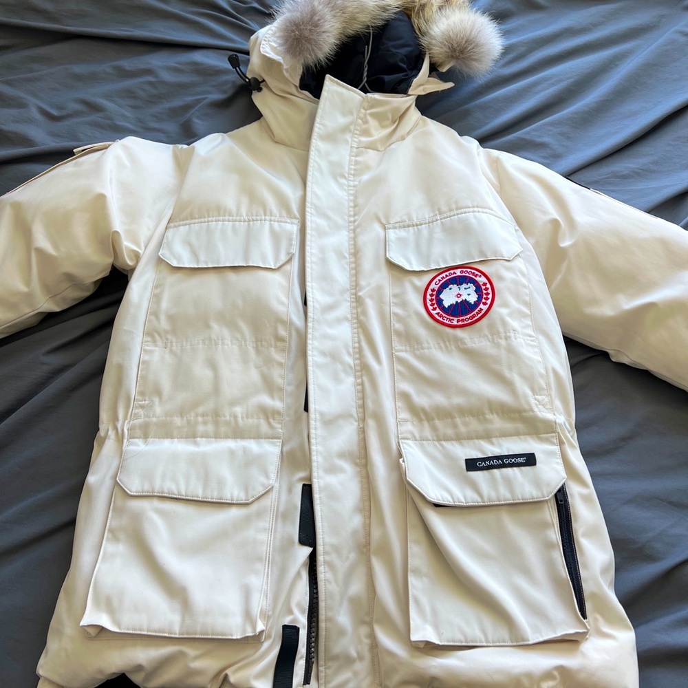 Canada Goose Expedition Parka in White